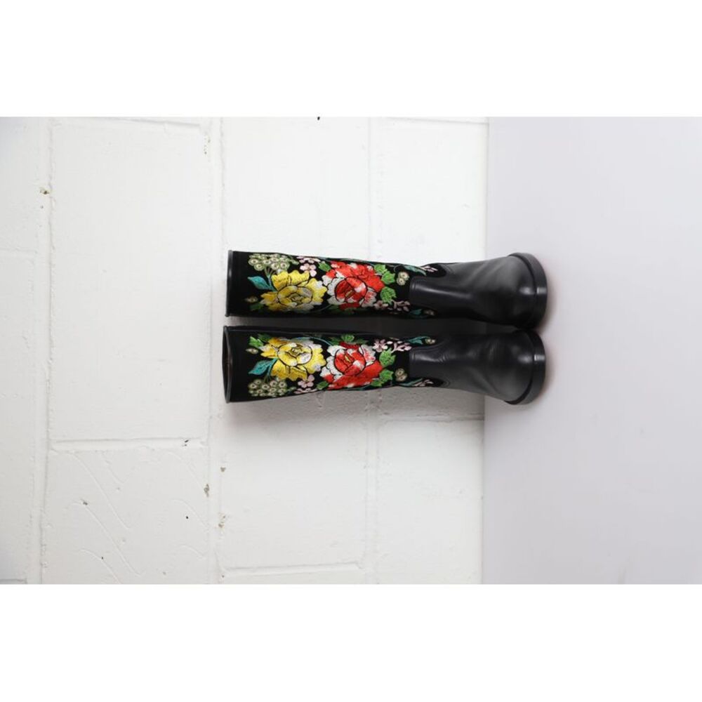 Etro Floral Embroidered Knee-high Boots in Black Leather and Suede
